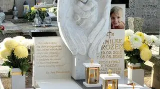 Odsłonięto pomnik skatowanego Kamilka z Częstochowy. „Zostawił nam przesłanie: Nie dajcie krzywdzić dzieci”