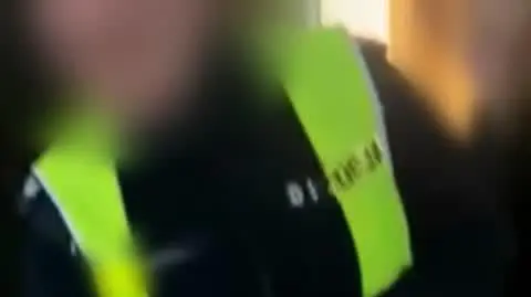 Dlaczego panią Oksanę zakuto w kajdanki?