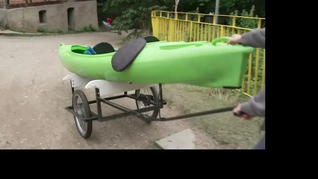 Jak wygląda linia brzegowa wzdłuż Krutyni?