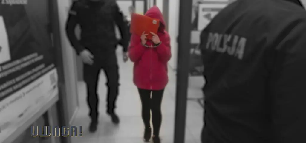 Oszpecała własne dziecko i na tym zarabiała. Monika B. skazana