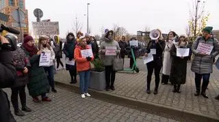 Afera Collegium Humanum. Kiedy zwykli studenci dostaną dyplomy?