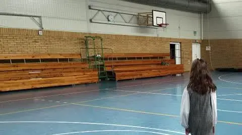 8-letnia Zuzia upadła na lekcji, przeszła udar