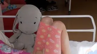 Helenka jadła tylko winogrona i piła mleko matki. Rodzice staną przed sądem