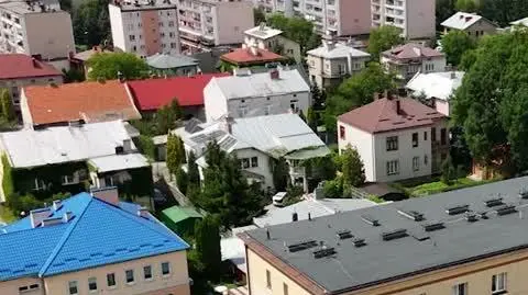 Dlaczego atakują samotną matkę?