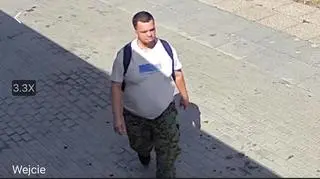 Włamał się do kościelnych skarbon i ukradł pieniądze. Policja poszukuje mężczyzny