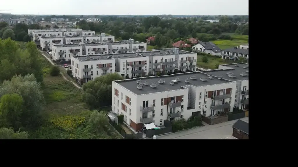 18-latek przygnieciony elementem pieca