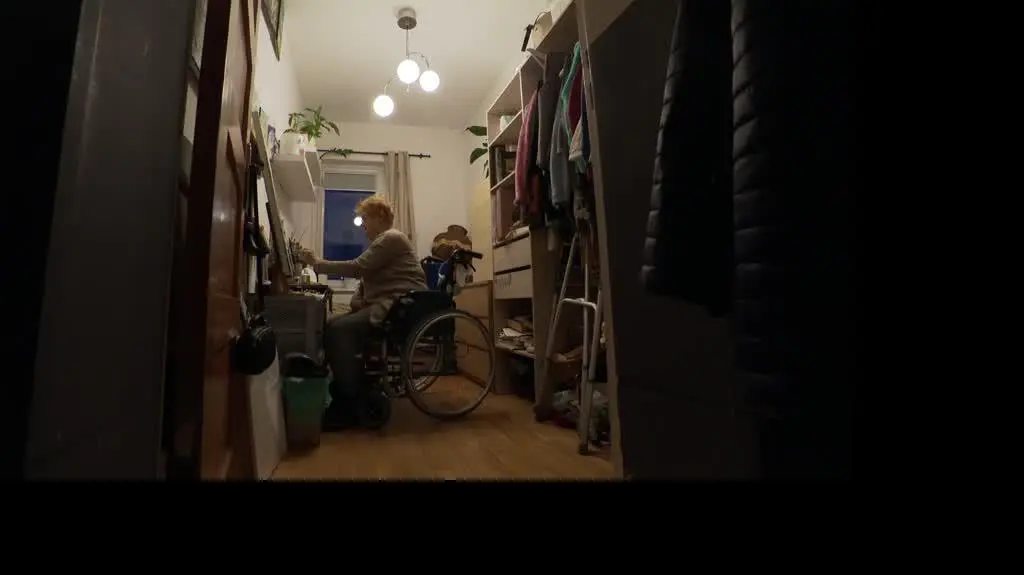 Ściany pękły, stropy się ugięły