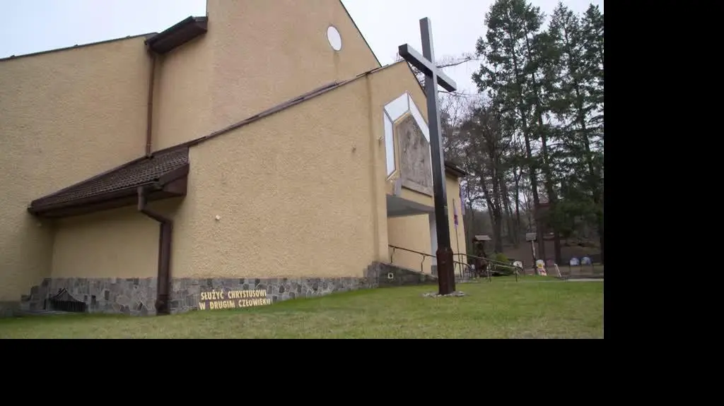 Roczna dziewczynka pozostawiona w oknie życia w Gdańsku