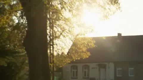 Odprowadziła dzieci do szkolnego autobusu i ślad po niej zaginął