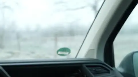 ZAJAWKA UMARŁA A ŻYJE