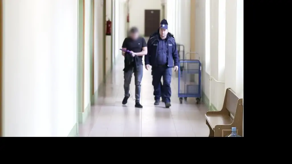 Zabił żonę i upozorował wypadek na przejeździe kolejowym?