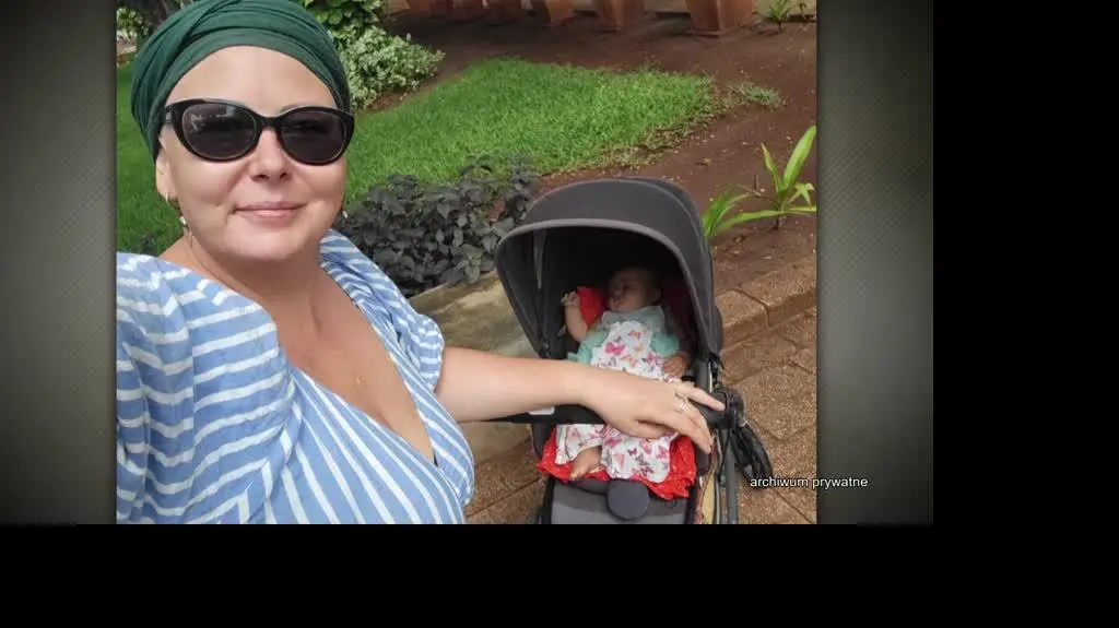 INSERT MAMA NA ZANZIBARZE V2