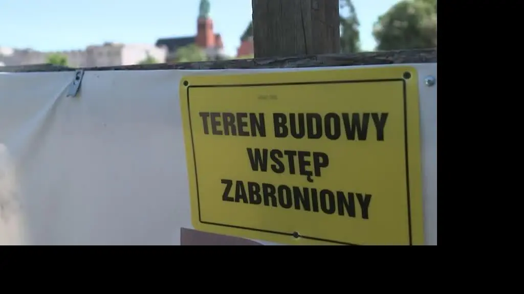 Zapłacili za mieszkania, ale od trzech lat nie mają gdzie mieszkać