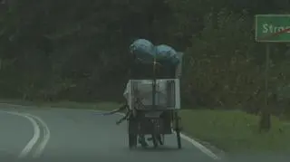 Brak dachu nad głową i trauma. Z czym mierzą się dzisiaj powodzianie?