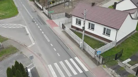 Spór o słup stojący przy drodze