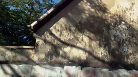 Zamalowali graffiti na swoim domu i zaczęły się kłopoty