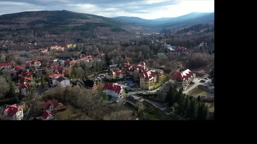Uzdrowiskowy Świeradów-Zdrój jak plac budowy