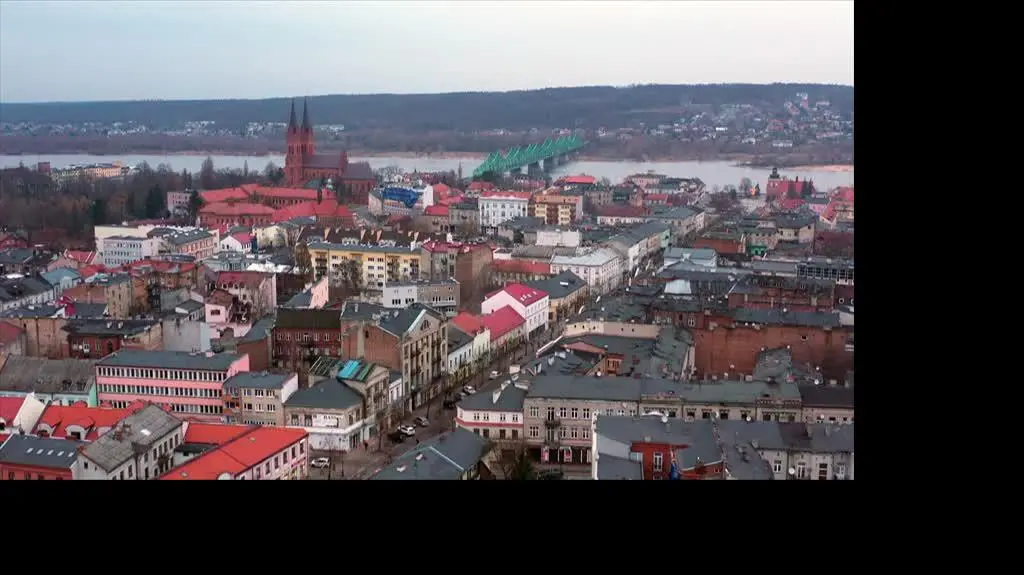 Miała zaprzyjaźniać się, pożyczać pieniądze i ich nie zwracać
