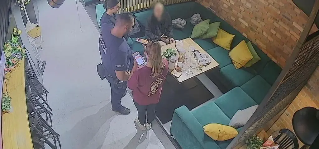 Od lat je i pije na cudzy koszt. Restauratorzy czują się bezradni