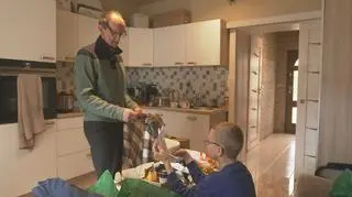 „Tata pszczelarz”. Zobaczcie reportaż nominowany w konkursie