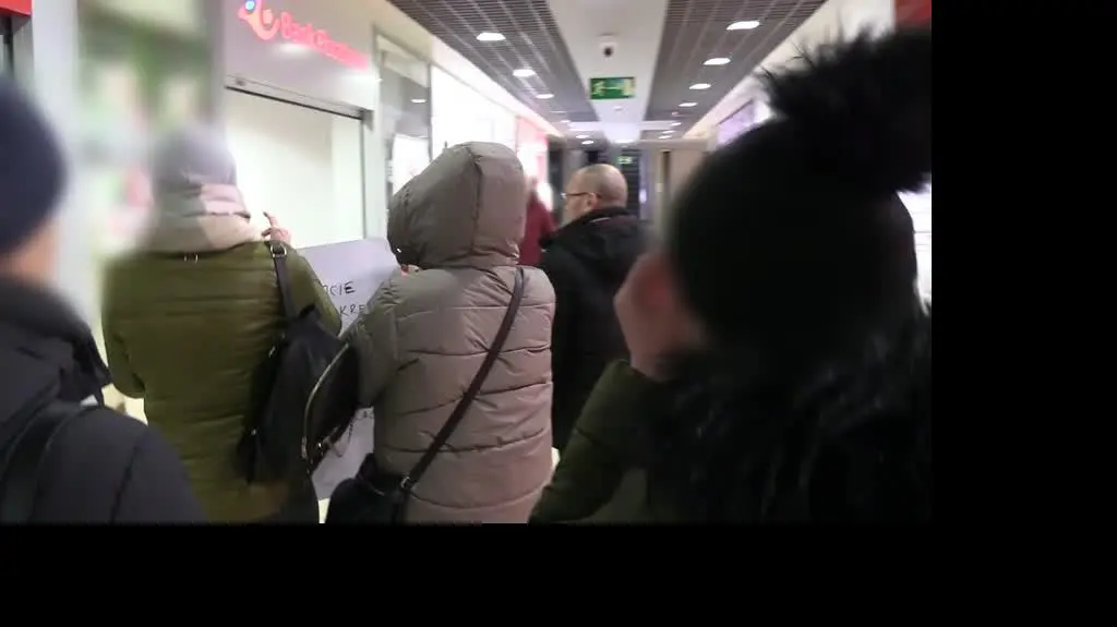 Namawiały do brania kredytów
