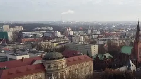 Walczy o córki