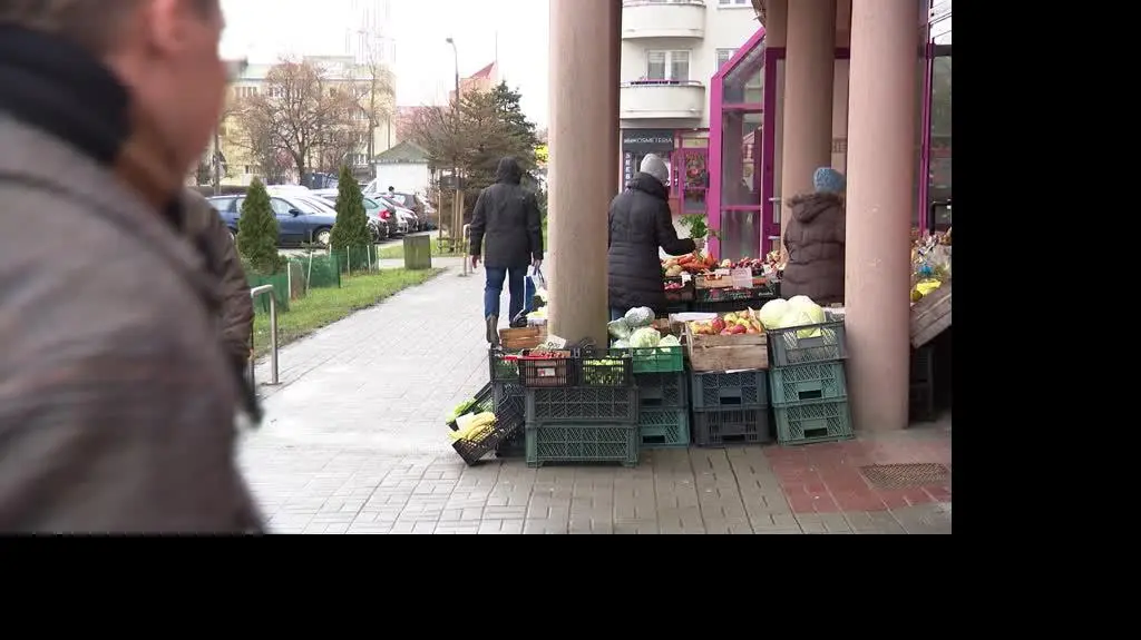 Gdzie trafiają pieniądze ze sklepowych puszek?