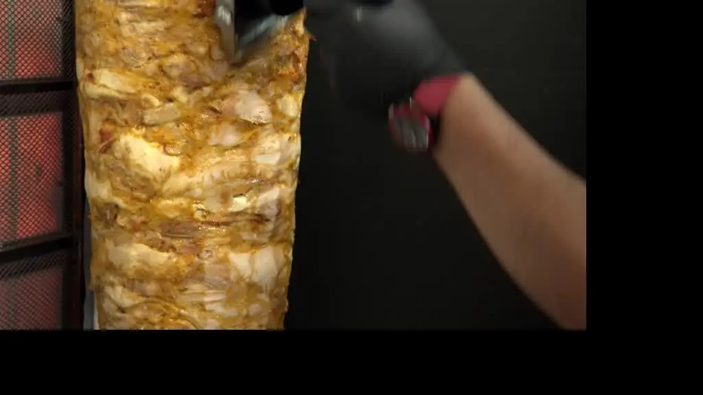Co naprawdę jest w kebabie?