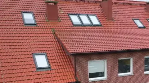 Ugięły się stropy, pękły ściany