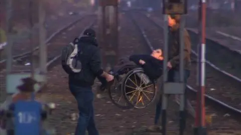 Kolej nie dla niepełnosprawnych