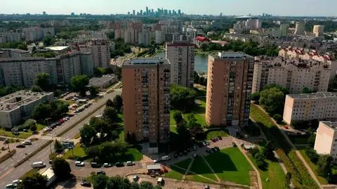 Mają zapłacić po kilkanaście tysięcy za wynajem. „Nie dostałem nawet kluczy”