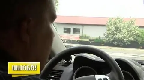 Jak się zachowywać podczas jazdy we mgle?