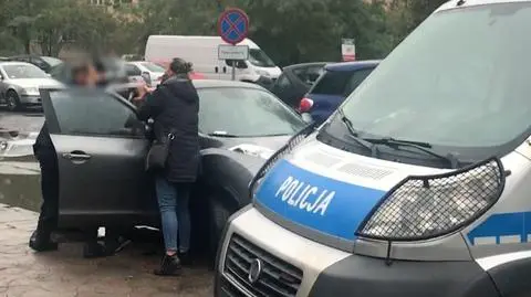 Opole. Pięć radiowozów interweniowało ws. mężczyzny bez maseczki