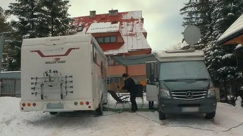 Polacy wyjeżdżają w góry kamperami, bo hotele są zamknięte