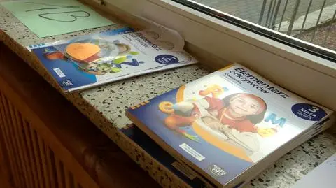 Koronawirus. Szkoły nie mogą skontaktować się z uczniami