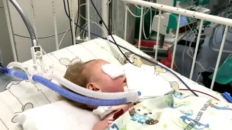 Szpital wypisał małą Nel z igłą w płucach