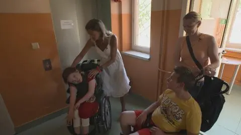 Nowy Sącz. Problem z windą w szkole dla niepełnosprawnych dzieci