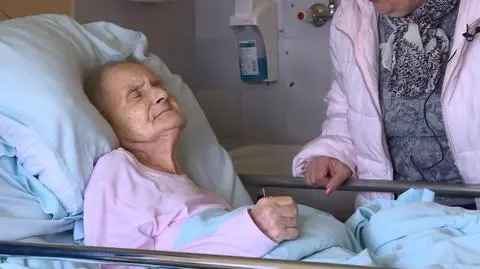 Choć była pod opieką lekarzy dostała poważnych odleżyn. "Było widać kości"