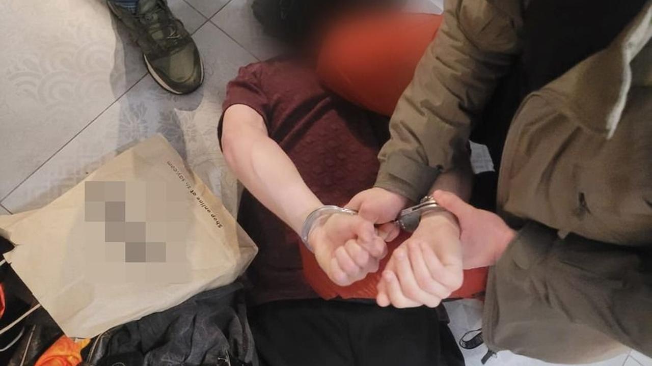 Cztery młode kobiety nie żyją. Zatrzymano 10 osób, w tym lekarza