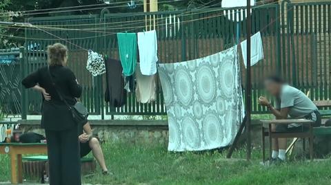 Samotna matka z dzieckiem ma być prześladowana przez sąsiadów. Dlaczego nikt nie może jej pomóc?