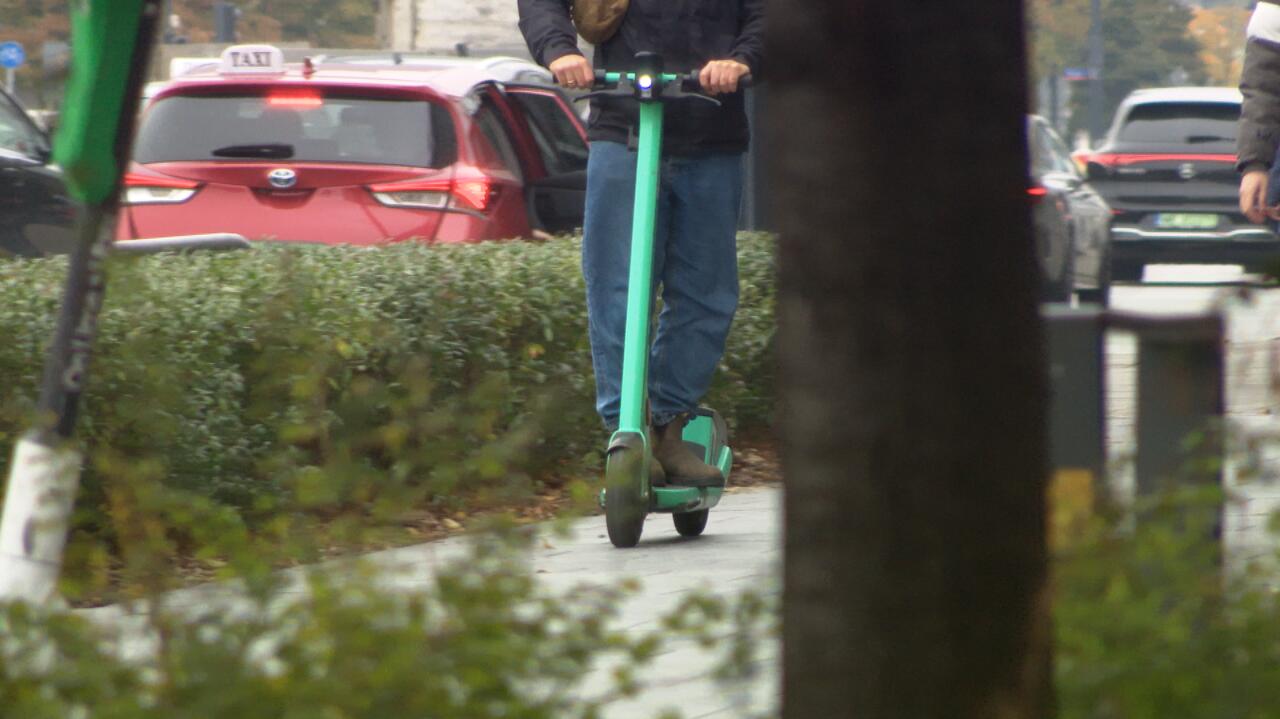 6 złotych odszkodowania za wypadek na wadliwej hulajnodze?