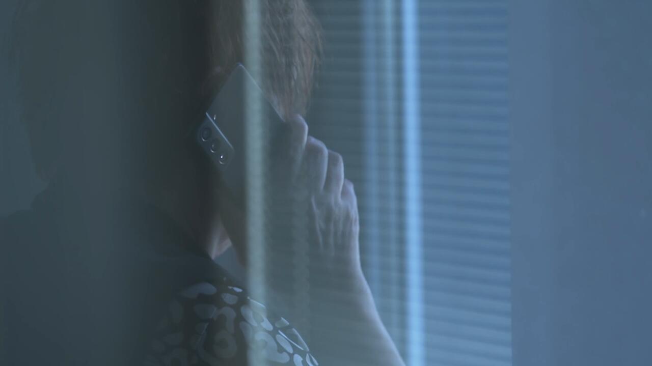 Nagabują emerytów do kupowania suplementów. "To nie jest kwestia 'chcę, nie chcę'"